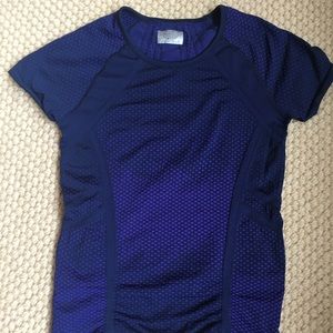 Athleta top